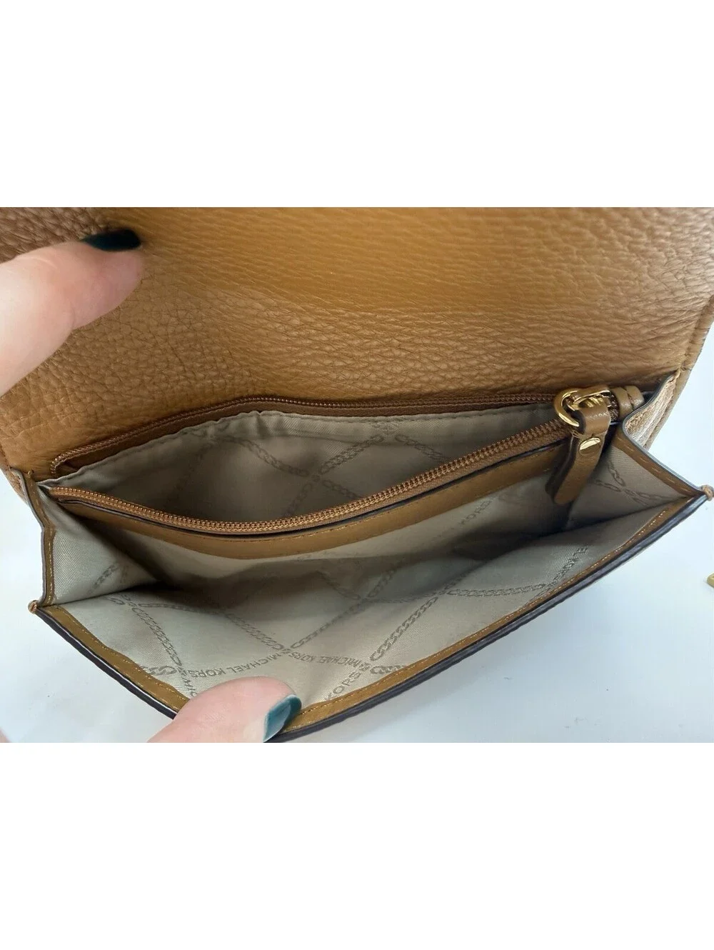 Michael Kors Women's Lillie Large Leather Carryall Wallet Acorn